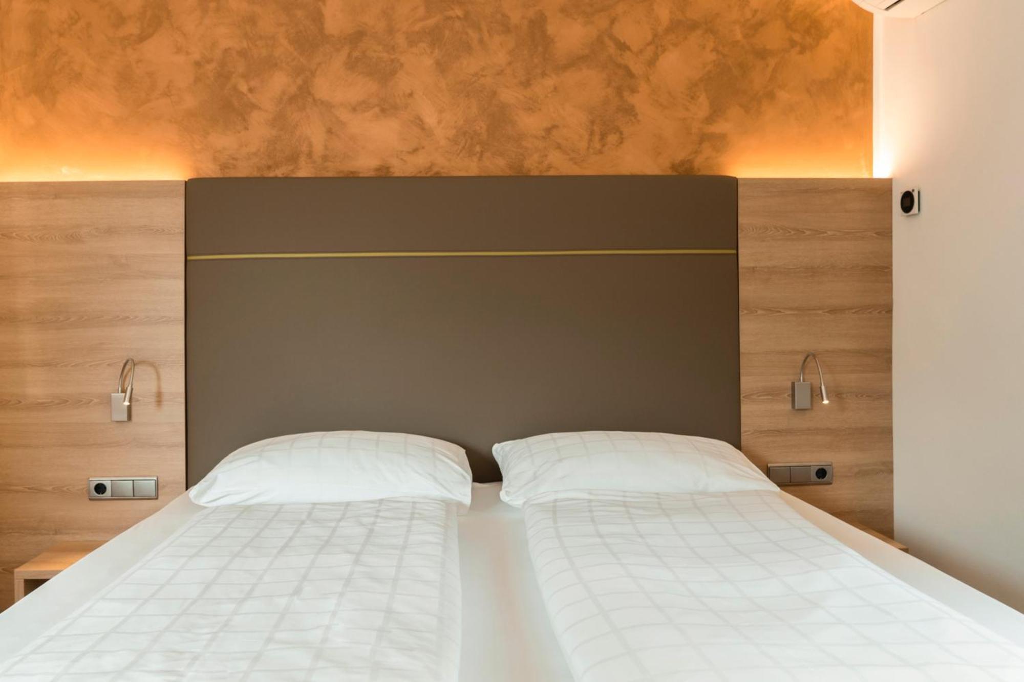 Feichter Hotel & Bistro โบลซาโน ภายนอก รูปภาพ